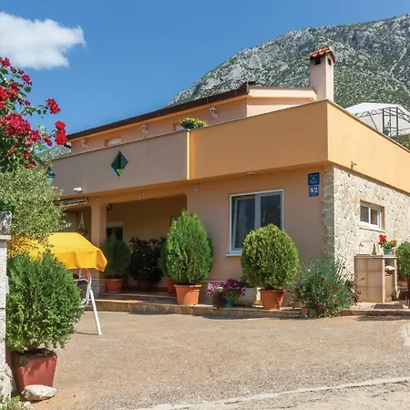 Three-bedroom Holiday In Nyaraló *